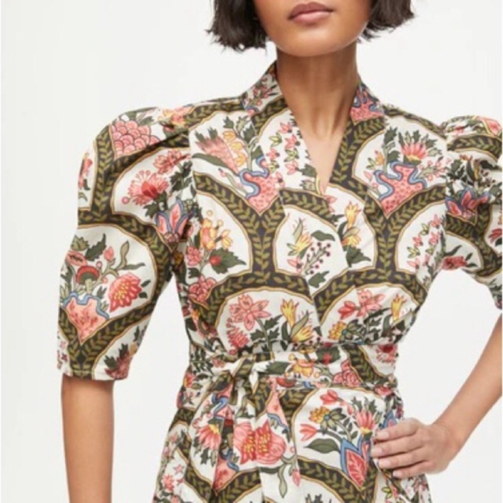 RHODE Christine Mushroom Short Puff Sleeve Tie V-Neck Top Blouse Size Med